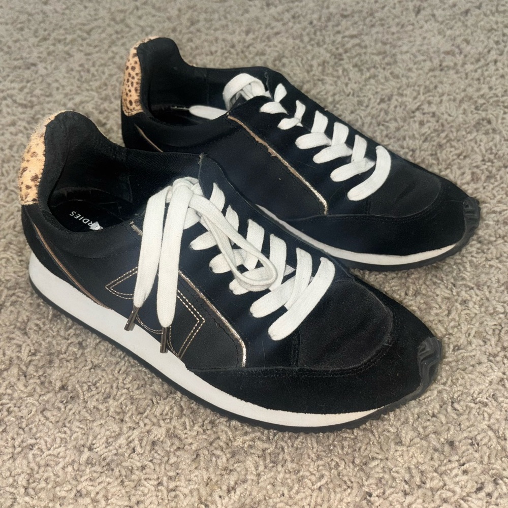 Womens Birdies  Casual Lace-Up Sneakers